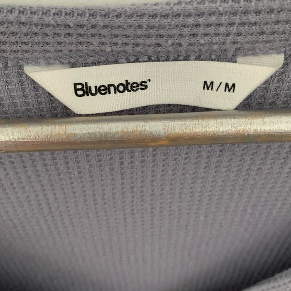 Woman’s Crop Top - Picture 2 of 3